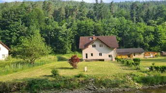 Expose NATUR PUR - Ein- oder Zweifamilienhaus in absoluter Grün- und Ruhelage