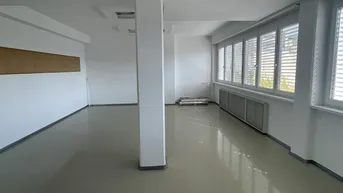 Expose Flexible Gewerbefläche - ca. 921m² - 4.OG, 5.OG &amp; DG