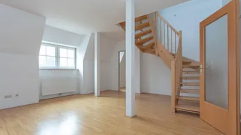 Expose Traumhafte Maisonette Wohnung mit Galerie Charakter in Gresten