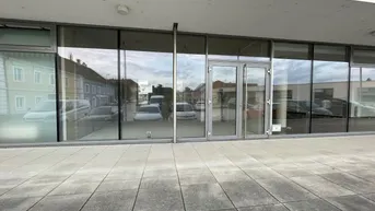 Expose Provisionsfreies Geschäftslokal (Edelrohbau) im Zentrum von Seitenstetten - Kaufoption!