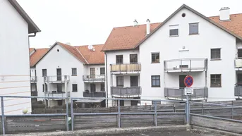 Expose Behamberg - geförderte 3-Zimmer-Dachterrassenwohnung mit Kaufoption