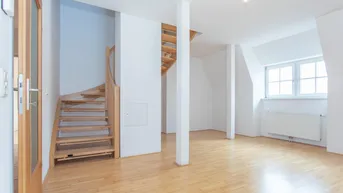 Expose Modernes Wohnen in Gresten - 3 Zimmer Maisonette Wohnung mit Galerie Charakter