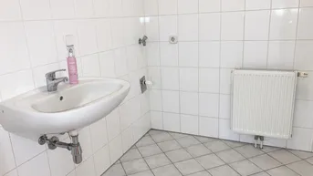 Expose Schöne 3 Zimmerwohnung mit Wintergarten in Hofstetten