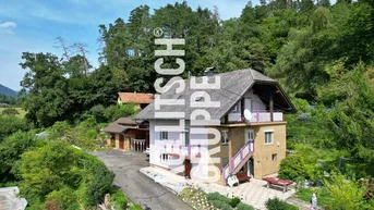 Expose Ländlich gelegenes Einfamilienhaus mit gepflegtem Garten und Doppelcarport.