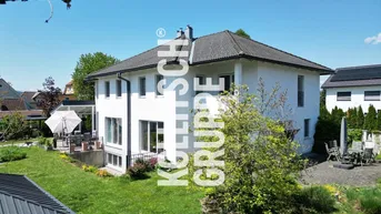 Expose Neuer Preis: Doppelhaushälfte mit Garage, großem Garten &amp; viel Platz zum Wohlfühlen.
