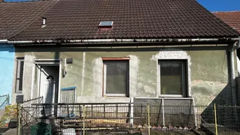 Expose Sanierungsbedürftiges Landhaus