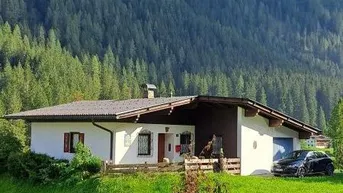 Expose Wohnhaus mit Sonnenterrasse im Tuxertal