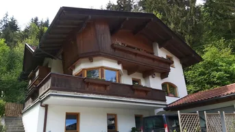 Expose Wohnhaus mit Einliegerwohnung in Schlitters zu verkaufen