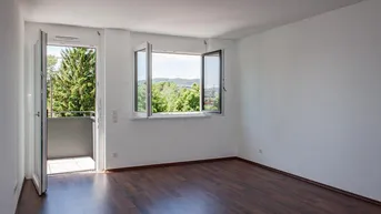 Expose Zentrale 3-Zimmer-Wohnung mit Balkon im ruhigen Innenhof