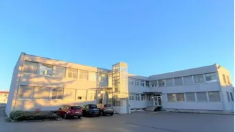 Expose Produktions -und Lagerhallen in Wr. Neustadt!