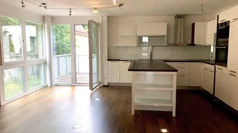 Expose Traumhafte 2-Zimmer Wohnung mit Balkon in Grünruhelage!