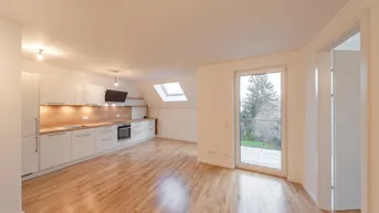 Expose HERRLICHE 3 ZIMMER - WOHNUNG MIT TERRASSE IN OBERLAA!