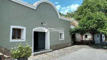 Expose Weinkeller mit Haus