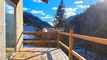 Expose Einfamilienhaus mit Balkon in idyllischer Lage