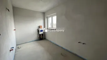 Expose Belagsfertiges Haus in Ottnang mit 1,25% -Fixzins-Übernahme Möglichkeit!!