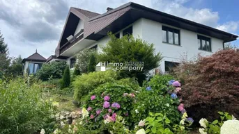 Expose Gelegenheit!!! Mehrfamilienhaus mit 4 Wohneinheiten und unverbaubarem Ausblick auf 750m Seehöhe und 3.300m² Grund!