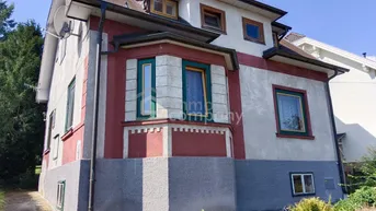 Expose Romantisches Haus mit großem Garten