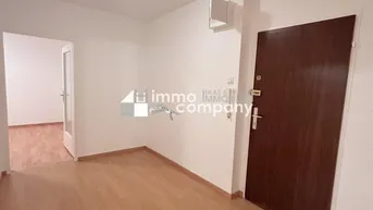 Expose Helle 2-Zimmer-Wohnung mit Loggia und Garage in zentraler Lage - perfekt für Pendler!