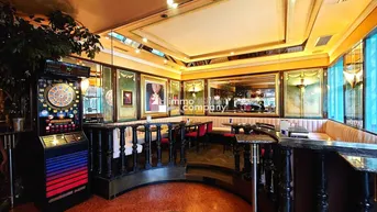 Expose PREISREDUKTION! Edles Kaffeehaus in Top-Lage inklusive 2 Wohnungen!