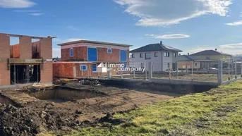Expose TRAUM-ROHBAU in Asparn an der Zaya, 180m2 mit Garage und Terasse!