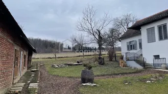 Expose Schönes Bauernhaus mit Nebengebäuden für Selbstversorger