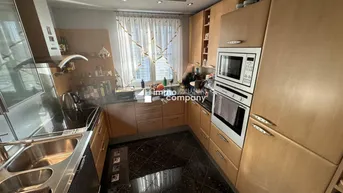 Expose Traumhafte Dachgeschosswohnung Nähe Lobau - mit 2 Balkonen und Garage in 1220 Wien/Essling