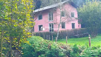 Expose Wohnen am Waldrand mit eigenem Bächlein - Natur pur