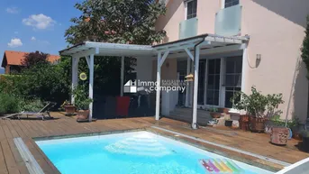 Expose Mit POOL, CHARME und TRAUMLAGE! Willkommen in Ihrem neuen Zuhause!