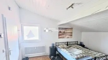 Expose Charmante Dachgeschosswohnung in Großgmain: Ihr neues Zuhause für 134.000 €!