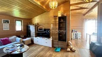 Expose VIEL HOLZ, VIEL HERZ - Wärme, Natürlichkeit, Charakter und Potenzial im neuen Zuhause!