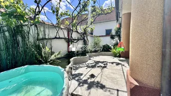 Expose Einfamilienhaus in Schönkirchen-Reyersdorf: 5 Zimmer, Garten, Baugrund – Ihr neues Zuhause!