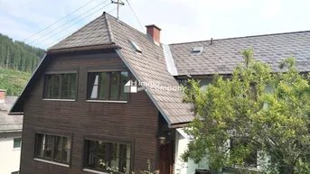 Expose Charmantes Einfamilienhaus mit Bergblick!
