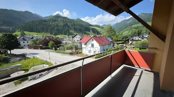 Expose 2-Zimmer-Wohnung mit Balkon und Grünblick