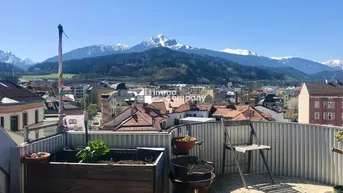 Expose IM HERZEN DER STADT - WG Wohnung mit Dachterrasse &amp; Tiefgaragenplatz