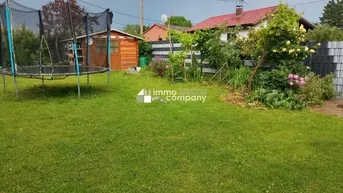 Expose Keines Haus mit großem Garten - Nur einen Steinwurf vom Wasser entfernt