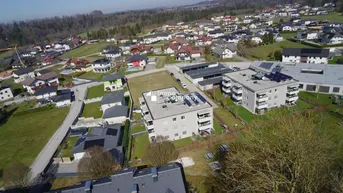 Expose Modernes Familienparadies mit viel Platz!
