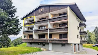 Expose Traumhafte 3-Zimmer-Ferienwohnung mit Bergpanorama – mit 2 Balkonen und Parkplatz!