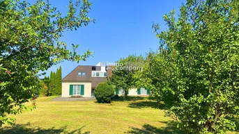 Expose Herrenhaus -Luxusvilla in bester Lage -Die Gelegenheit