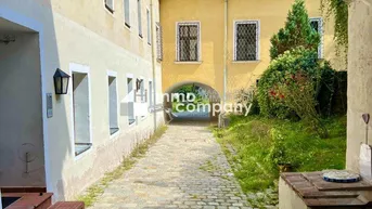 Expose Zinshaus mit historischem Charme in Krems (Reinertragsrendite: 3,66%)