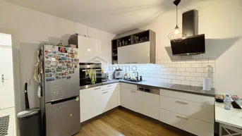 Expose Wohnen mit Komfort: Stilvolle Wohnung mit Terrasse, Garten&amp; Carport