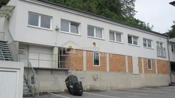 Expose NEUER PREIS !! - Für ANLEGER: HOHE RENDITE !! Modernisiert, sehr ruhig !