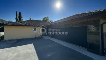 Expose Unschlagbares Top-Angebot ! Luxuriöser Bungalow mit hochwertiger Ausstattung, Hohenems, zentrumsnah, sehr geräumige Dreier-Garage mit Fernbedienung, viel Grundstücksfläche, Gartenanlage, mit Terrasse, sehr gute Privat-Parksituation, Ruhelage, Sackgasse.