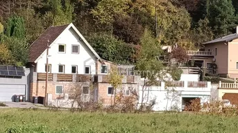 Expose Ausreichend Platz für Sie und Ihre Familie