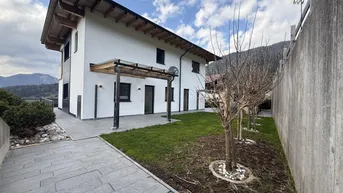 Expose Modernes Einfamilienhaus mit Garten, Panoramablick und hochwertiger Ausstattung