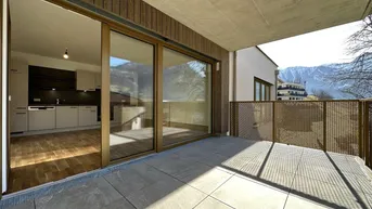 Expose Neubau 2-Zimmer-Wohnung mit großer Terrasse und Bergblick