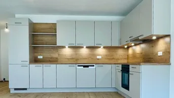 Expose Moderne 4-Zimmer-Wohnung mit großzügiger Loggia