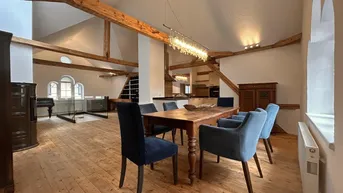 Expose Renovierte Dachgeschosswohnung mit Altbauflair in Jenbach