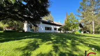 Expose Gediegene Landhausvilla mit wunderschöner parkähnlicher Gartenanlage in Kötschach-Mauthen