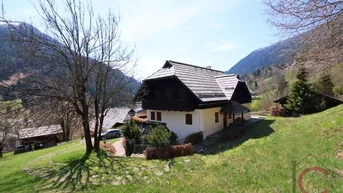 Expose Exklusives Luxus-Chalet mit Badeteich und Wellnesschalet in Panoramalage