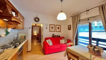 Expose Entzückendes 3-Zi.-Apartment mit Balkon nahe der Skipiste in ruhiger Lage